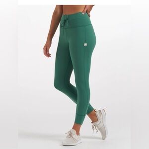 Vuori Daily Legging SZ Med